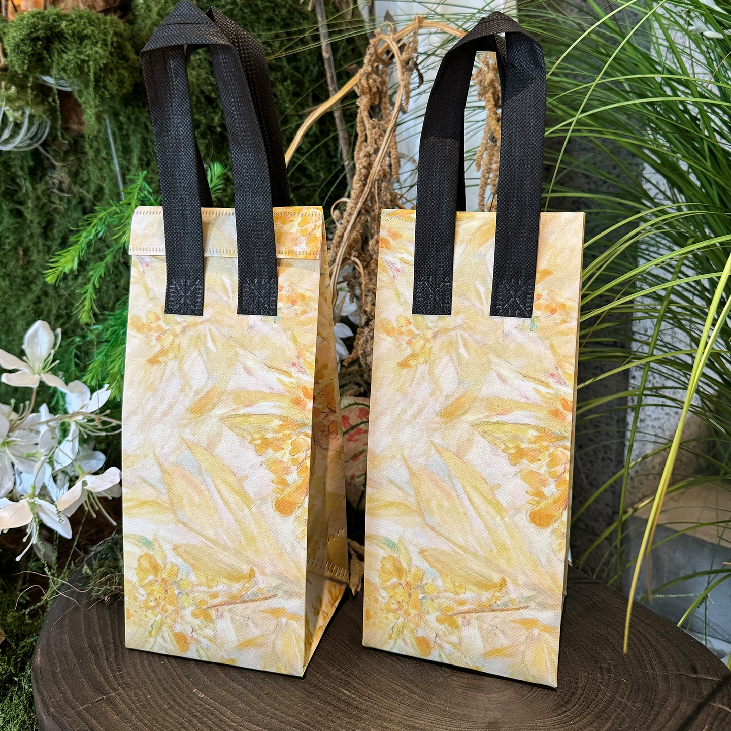 100 TÚI GIỮ NHIỆT TRƠN - IN HÌNH HOA CỎ VÀNG (Giá của 100 túi)