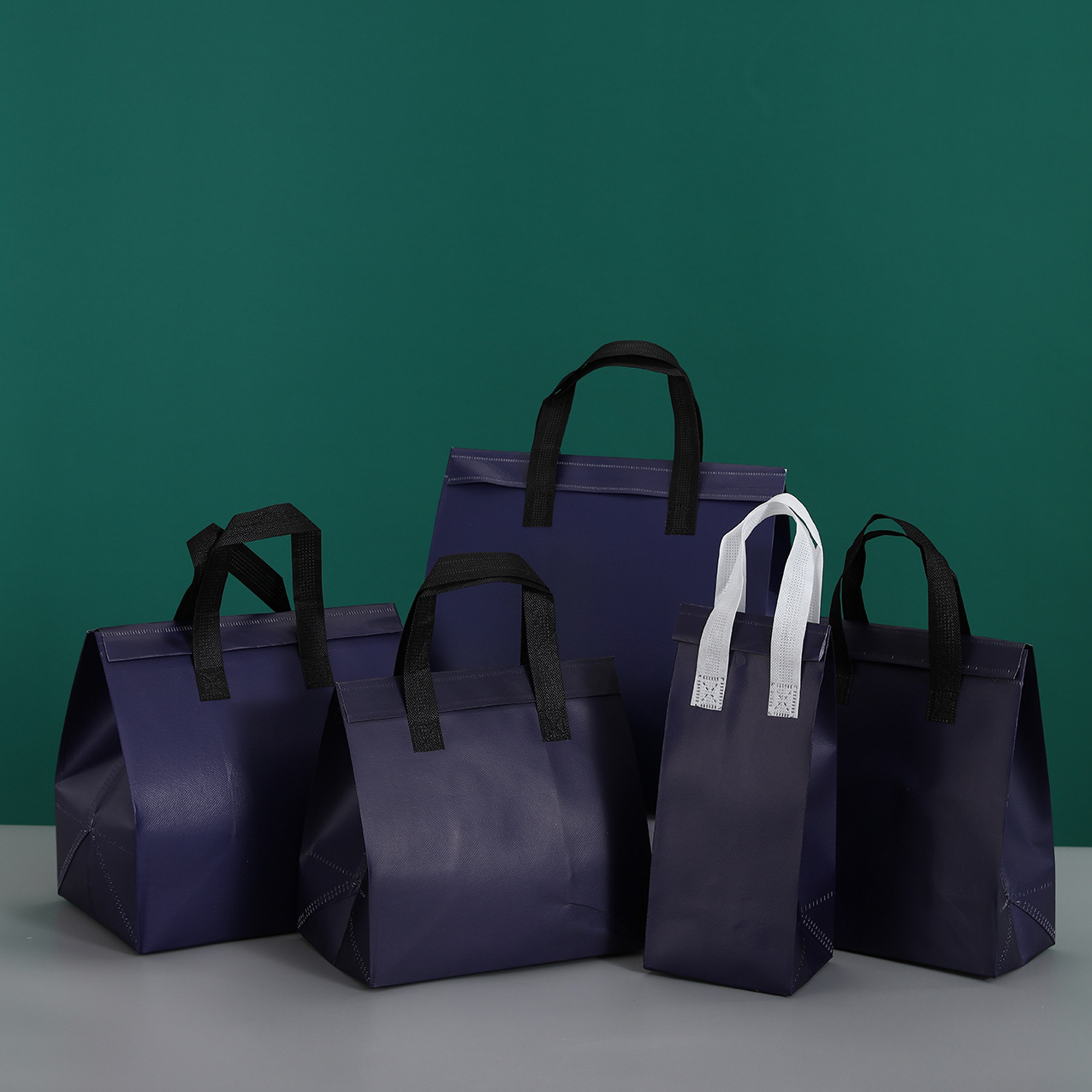 100 TÚI GIỮ NHIỆT TRƠN - MÀU XANH NAVY/ XANH THAN (Giá của 100 túi)