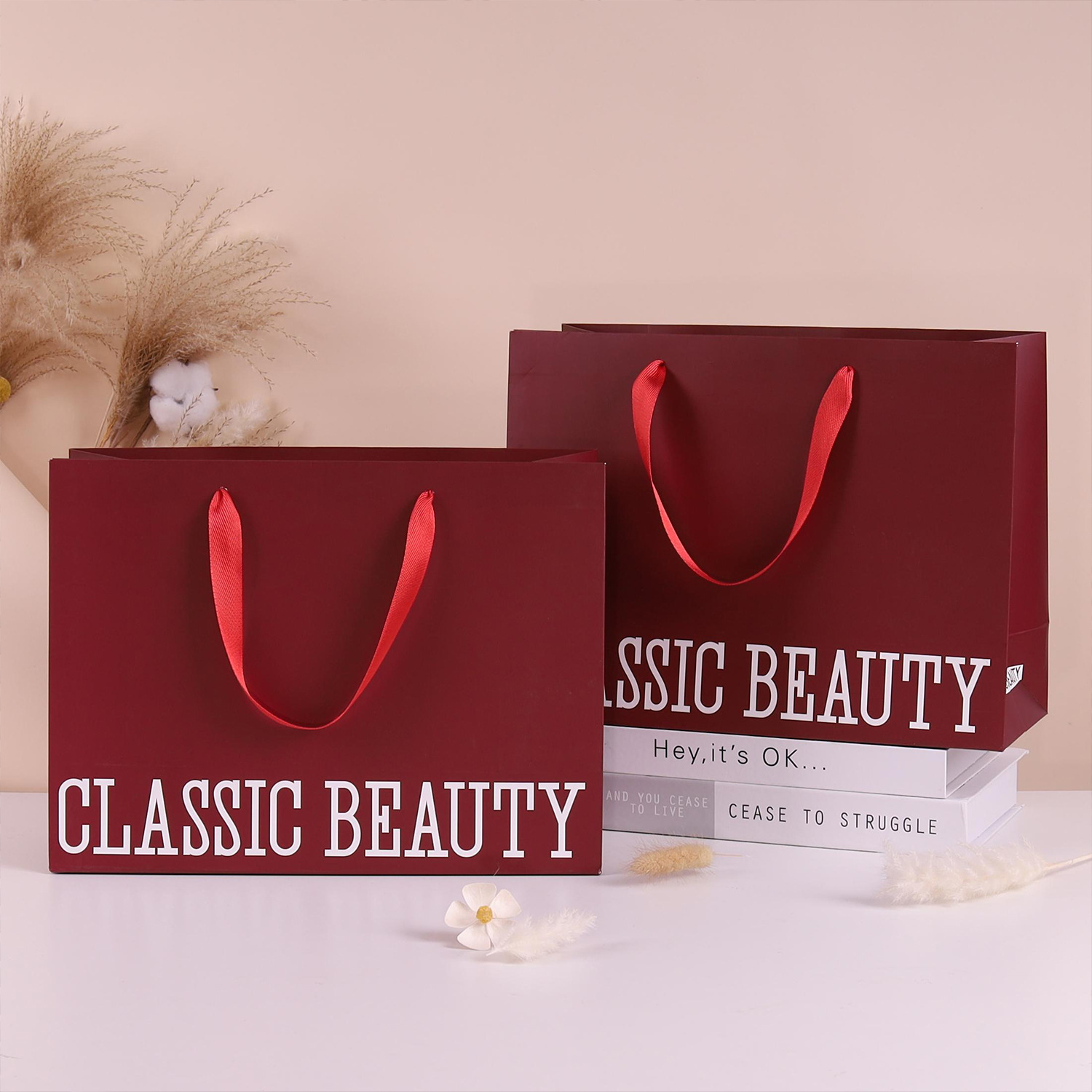 50 Túi Giấy Quai Ruy Băng In Chữ CLASSIC BEAUTY – Túi Giấy Đựng Quà, Mỹ Phẩm, Thời Trang Cao Cấp kiểu dáng Hàn Quốc