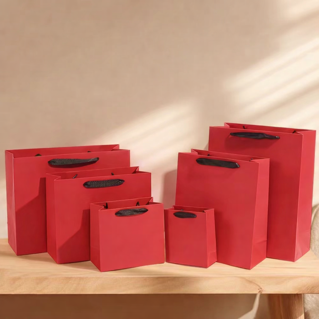 50 Túi Giấy Đỏ Quai Dây Cao Cấp – Túi Quà Tặng Sang Trọng, Túi Tote Giấy Đựng Quà, Đựng Mỹ Phẩm – Nhiều Size