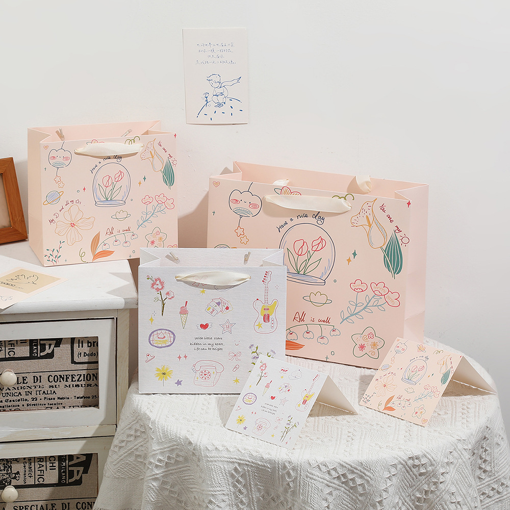 50 Túi giấy quà tặng phong cách Hàn xinh xắn – Túi đựng quà cao cấp, họa tiết dễ thương