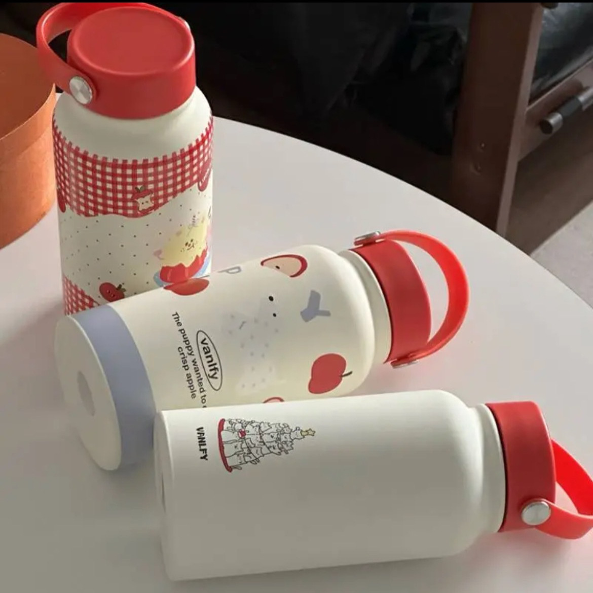 Bình giữ nhiệt tay cầm mới – Họa tiết hoạt hình dễ thương, nhẹ nhàng – Thiết kế unisex dành cho học sinh, cao cấp tiện lợi