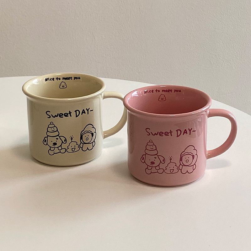 Cốc sứ bè bạn ngộ nghĩnh – Họa tiết chó hoạt hình, phong cách Mỹ – Màu hồng – Bộ đôi dành cho cặp đôi
